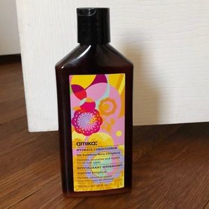 amika balancing conditioner